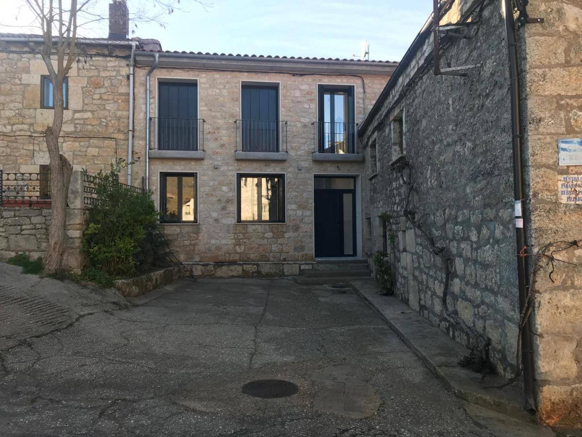 El Pecu Casa Rural Starfamiliar Bustillo Del Paramo Bagian luar foto