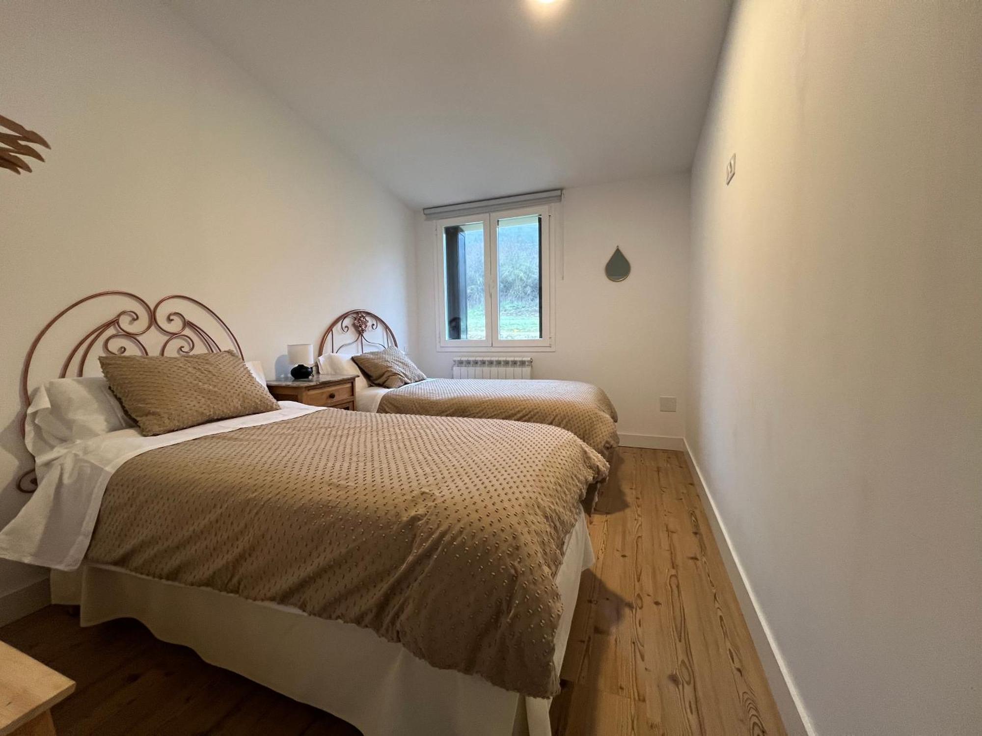El Pecu Casa Rural Starfamiliar Bustillo Del Paramo Bagian luar foto