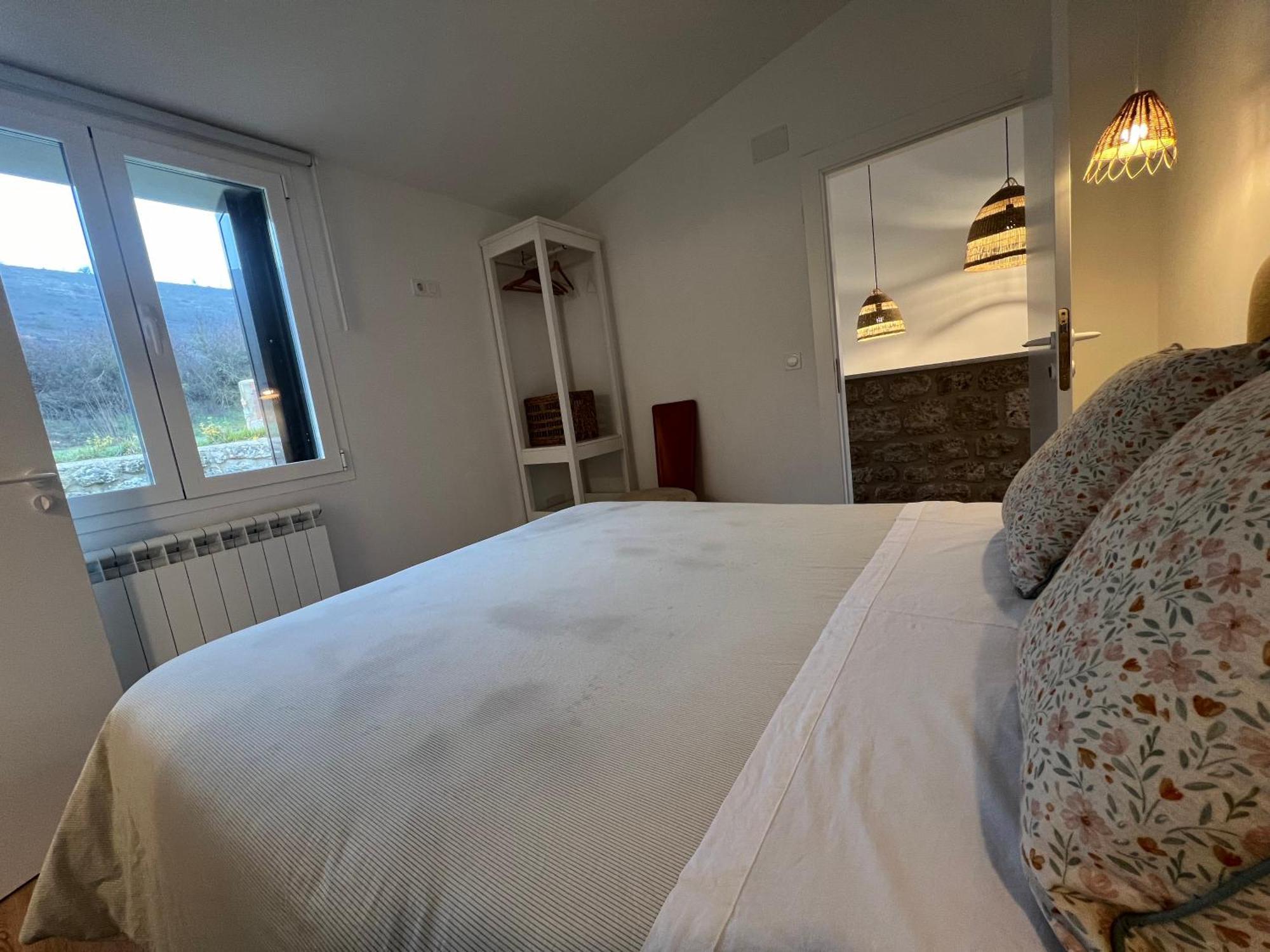 El Pecu Casa Rural Starfamiliar Bustillo Del Paramo Bagian luar foto
